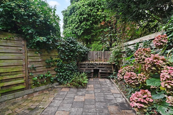 Medium property photo - Pijnboomstraat 3, 2565 ZH Den Haag